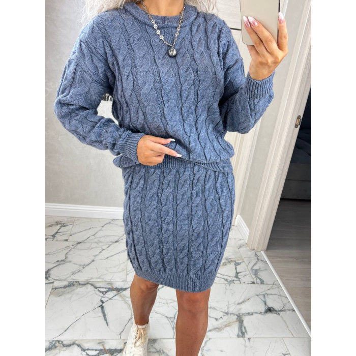 Жіночий вʼязаний костюм ZLATA